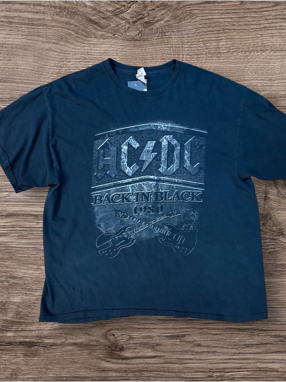Gildan AC/DC Back In Black Graphic Tee - Black